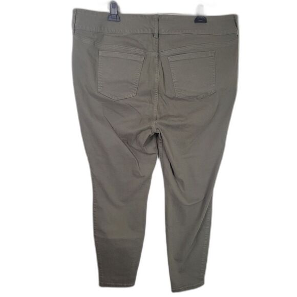 Torrid Super Soft Green Zipper Detail Jeggings Skinny Jeans - Picture 2 of 4